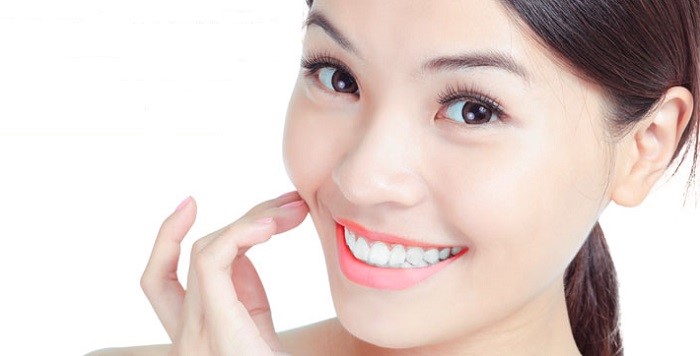 Phẫu thuật cắt chóp răng mang lại nụ cười trắng sáng